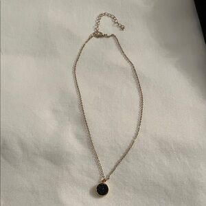 Elegant Gold and Black Pendant Necklace